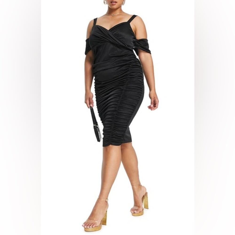 ASOS Design CURVE FALLEN SHOULDER RUCHED FRONT MIDI DRESS Sz 26 Curve $60